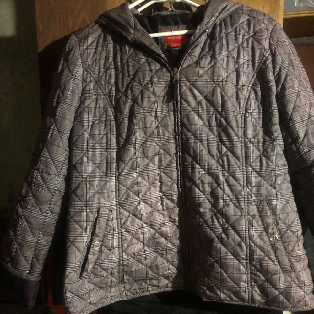 Purple/ plaid Lightweight jacket. 💜